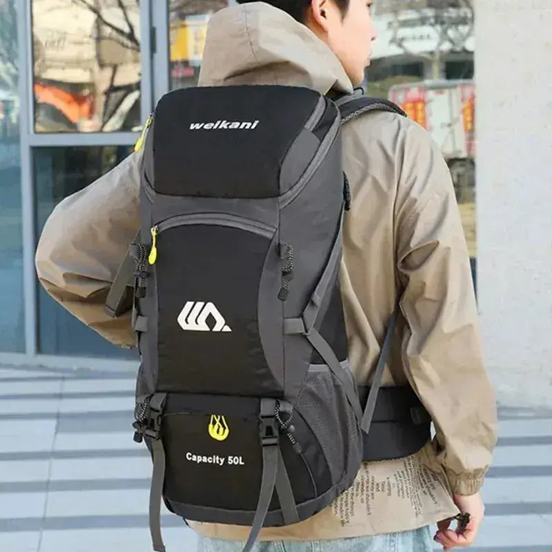 BackpaCK 50 lL.. Waterproof for Travel