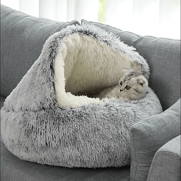 "Plush Paradise: Luxurious Cat Bed for Cozy Comfort"