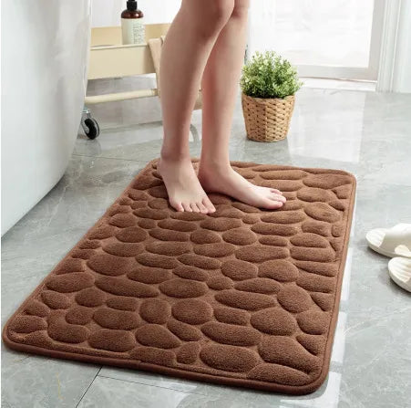 The super soft bath mat for your bathroom